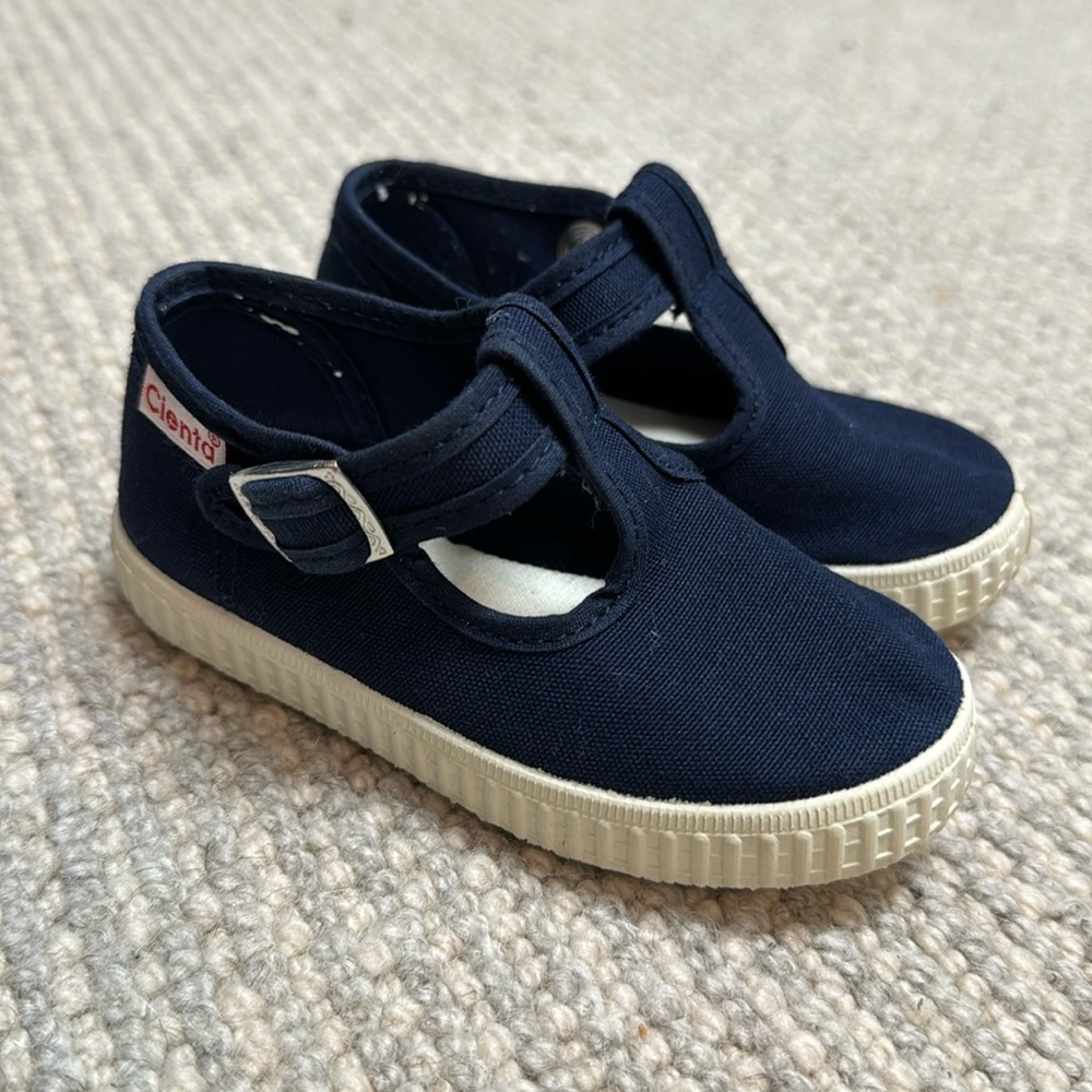 Clients T Strap Sneakers — Size EU 22 (or Toddler 6)